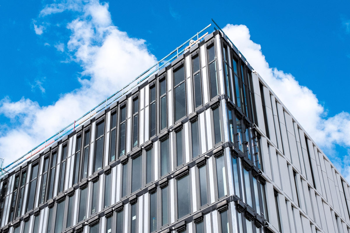 Choosing The Right Commercial Builder For Your Project